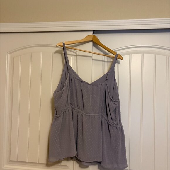 Torrid Chiffon Clip Dot Ruffle Tie Waist Tank Size 4 4X Light Purple Swiss Dot - Picture 3 of 3